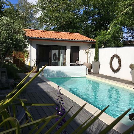 Bed and Breakfast La Casa Bonita Martignas-sur-Jalle Exterior foto