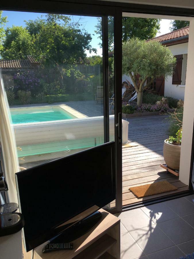 Bed and Breakfast La Casa Bonita Martignas-sur-Jalle Exterior foto